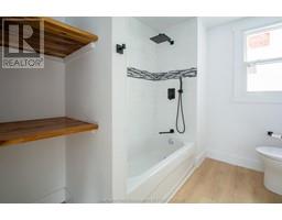 231 Hughes STREET - 13
