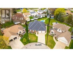 48 Charles CRESCENT - 23