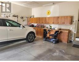 48 Charles CRESCENT - 27