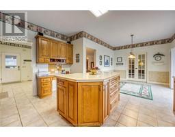 48 Charles CRESCENT - 8