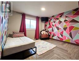 74 Chestnut DRIVE - 22