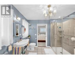 158 Snow AVENUE - 21