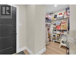 117 CHURCHILL PARK ROAD - 14