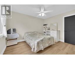 117 CHURCHILL PARK ROAD - 15