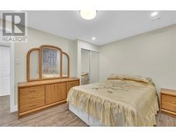 117 CHURCHILL PARK ROAD - 30