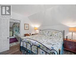 32 St Andrew STREET South - 34