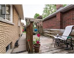 591 King STREET West - 12