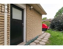 591 King STREET West - 13
