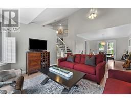 25 Kyle DRIVE - 6