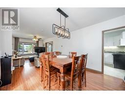 555 Confederation STREET - 13