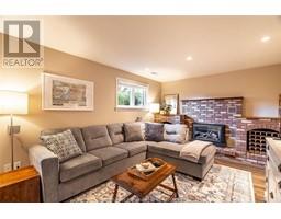348 Campus PARKWAY - 21