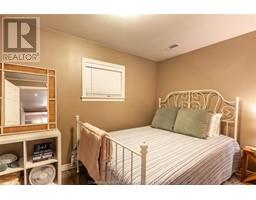 348 Campus PARKWAY - 26