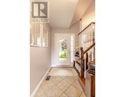 348 Campus PARKWAY - 4