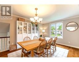 348 Campus PARKWAY - 7