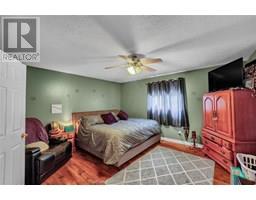 160 Valley ROAD - 18