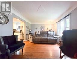 11 Lottie AVENUE - 19