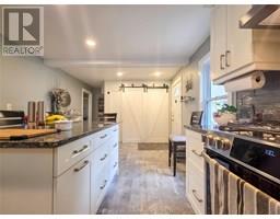 11 Lottie AVENUE - 26