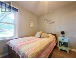 11 Lottie AVENUE - 38