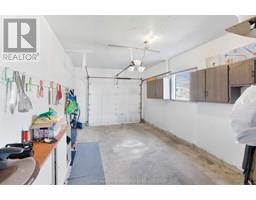 246 Tweedsmuir AVENUE West - 16