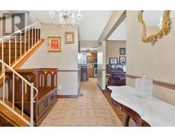246 Tweedsmuir AVENUE West - 17