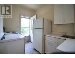 289 Queen STREET - 24