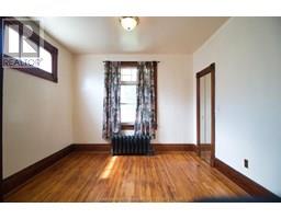 289 Queen STREET - 34