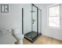 231 Hughes STREET - 16
