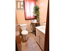 6774 Riverview LINE - 12