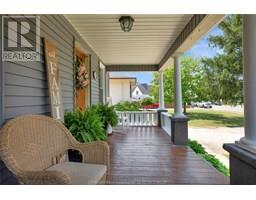 141 Aberdeen STREET - 2