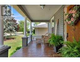 141 Aberdeen STREET - 3