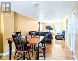 185 Woods STREET - 5