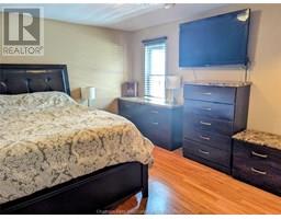 185 Woods STREET - 9