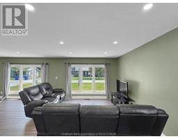 86 BAYVIEW DRIVE - 11