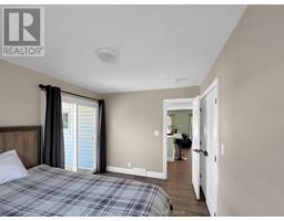 86 BAYVIEW DRIVE - 20
