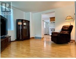 222 Sandys STREET - 4