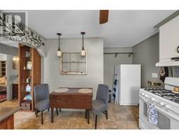 300 Woods STREET - 10