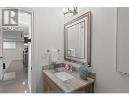 31 PEACHTREE LANE - 41