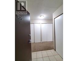 12 Montgomery DRIVE UnitNo. B106 - 2