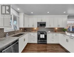 110 GLENGARRY CRESCENT - 16