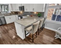 110 GLENGARRY CRESCENT - 21