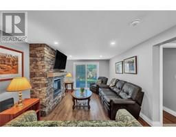 110 GLENGARRY CRESCENT - 27