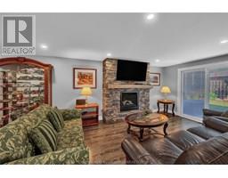110 GLENGARRY CRESCENT - 28