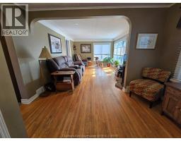 115 Gregory DRIVE - 15