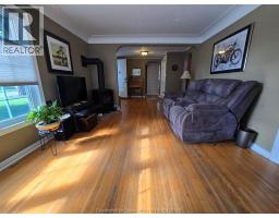 115 Gregory DRIVE - 17