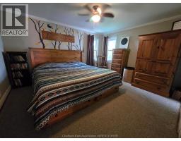 115 Gregory DRIVE - 20