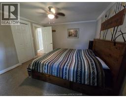 115 Gregory DRIVE - 21