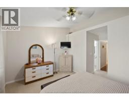 154 SEMENYN AVENUE UnitNo. 24 - 25
