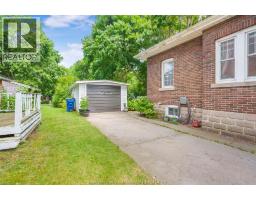 203 Talbot STREET East - 3