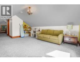 203 Talbot STREET East - 36