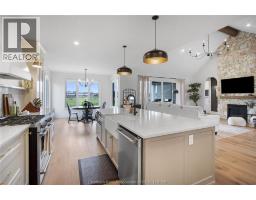 138 VALENCIA DRIVE - 12